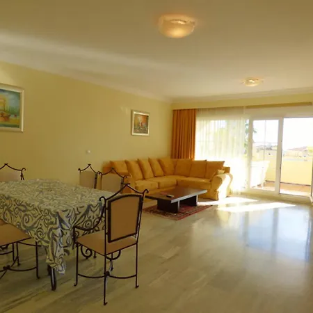 Cabopino, Mimosas Apartamento